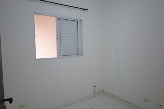 Casa para alugar com 2 quartos, 79m² em Jardim Tres Marias, São Paulo