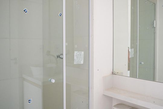Banheiro de apartamento para alugar com 2 quartos, 37m² em Vila Nair, São Paulo
