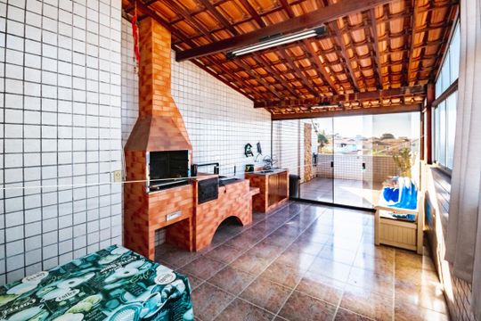 Espaço Gourmet de apartamento à venda com 3 quartos, 190m² em Santa Rosa, Belo Horizonte
