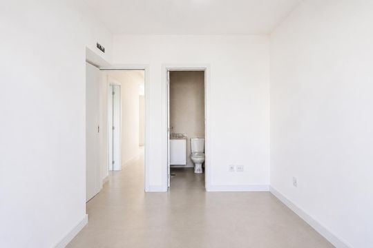 Quarto de casa para alugar com 3 quartos, 195m² em Jardim Itu, Porto Alegre
