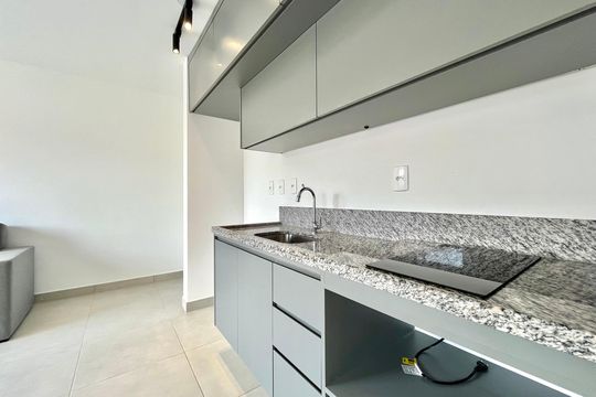Cozinha de kitnet/studio à venda com 1 quarto, 24m² em Vila da Saúde, São Paulo