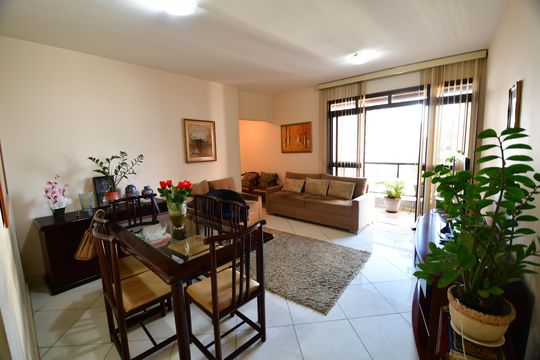 Apartamento à venda com 3 quartos, 97m² em Cambuí, Campinas