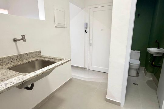 Apartamento à venda com 3 quartos, 115m² em Centro, Belo Horizonte