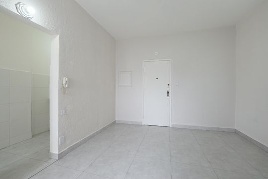 Sala de kitnet/studio para alugar com 1 quarto, 26m² em Centro Histórico de São Paulo, São Paulo
