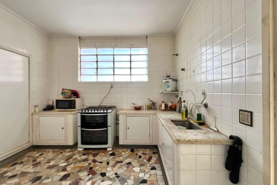 Cozinha de apartamento à venda com 2 quartos, 145m² em Vila Lidia, Campinas