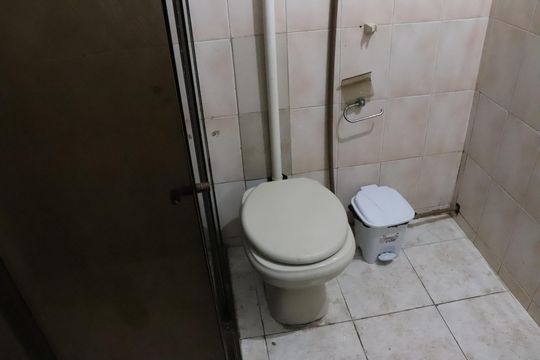 Banheiro de apartamento para alugar com 2 quartos, 40m² em Centro, Campos dos Goytacazes