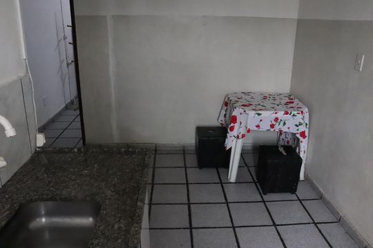 Cozinha de kitnet/studio para alugar com 1 quarto, 40m² em Centro, Campos dos Goytacazes