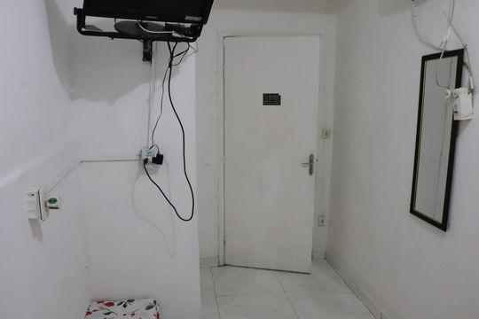 Quarto de kitnet/studio para alugar com 1 quarto, 40m² em Centro, Campos dos Goytacazes