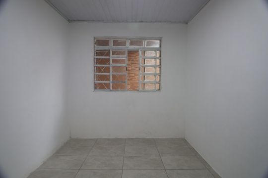 Quarto 2 de casa para alugar com 2 quartos, 60m² em Fátima, Canoas