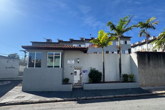 Fachada de casa de condomínio para alugar com 2 quartos, 70m² em Paulicéia, São Bernardo do Campo