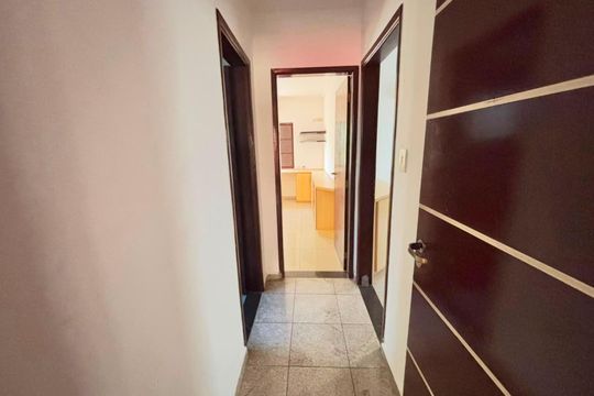 Corredor de casa para alugar com 4 quartos, 280m² em Jardim Satélite, São José dos Campos