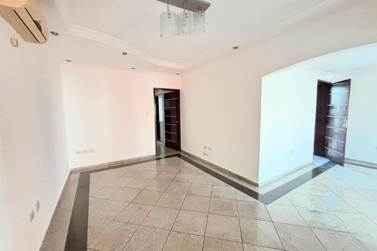 Sala de casa para alugar com 4 quartos, 280m² em Jardim Satélite, São José dos Campos