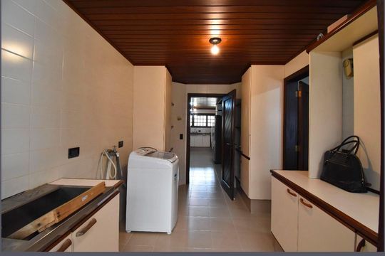 Área de serviço de casa à venda com 6 quartos, 500m² em Jardim das Américas, Curitiba