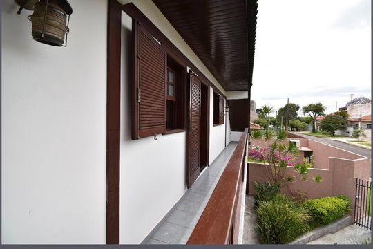 Varanda de casa à venda com 6 quartos, 500m² em Jardim das Américas, Curitiba
