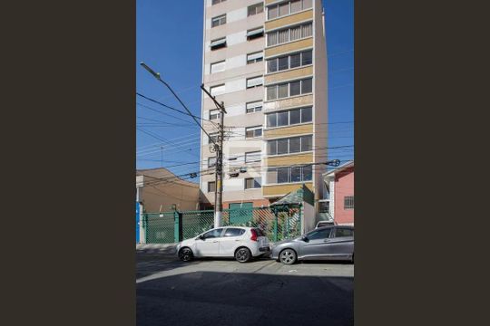 Fachada de apartamento para alugar com 3 quartos, 185m² em Lapa, São Paulo