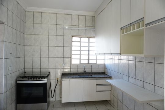 Cozinha e Área de Serviço de apartamento para alugar com 2 quartos, 68m² em Parque das Nacoes, Americana