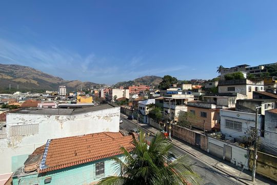 Vista da sala de apartamento para alugar com 1 quarto, 41m² em Cascadura, Rio de Janeiro