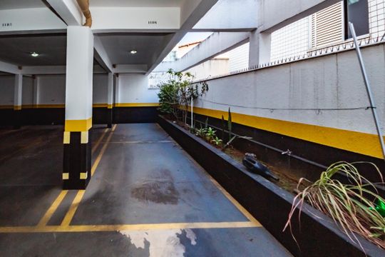 Apartamento para alugar com 2 quartos, 170m² em Itapoã, Belo Horizonte