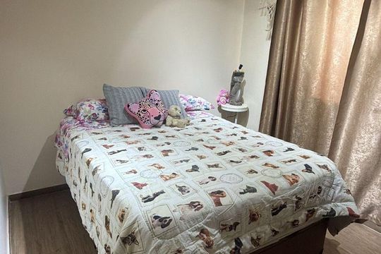 Quarto de apartamento à venda com 2 quartos, 50m² em Vila Carmosina, São Paulo