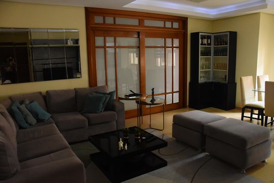 Sala de apartamento para alugar com 3 quartos, 150m² em Vila Eunice Nova, Cachoeirinha
