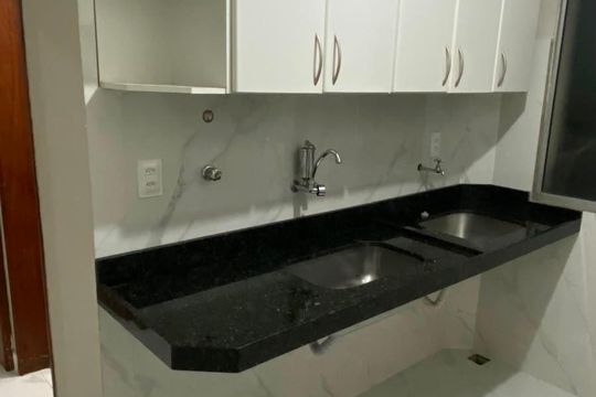 Cozinha de apartamento para alugar com 2 quartos, 49m² em Riacho das Pedras, Contagem
