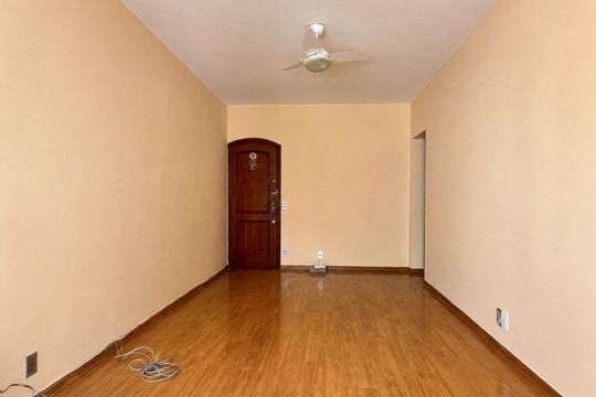 Sala de apartamento à venda com 2 quartos, 109m² em Icaraí, Niterói