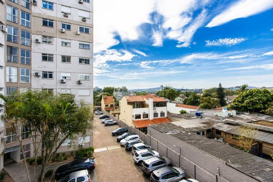 Área externa de apartamento para alugar com 2 quartos, 56m² em Cristal, Porto Alegre