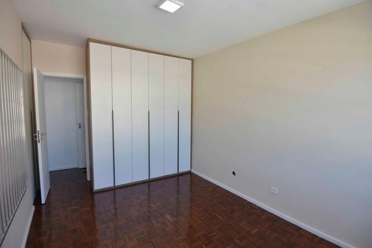 Quarto 1 de apartamento à venda com 3 quartos, 122m² em Maracanã, Rio de Janeiro