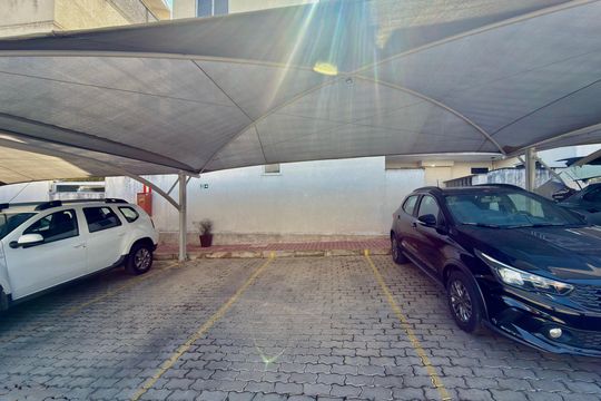 Garagem de apartamento para alugar com 2 quartos, 100m² em São Goncalo, Contagem