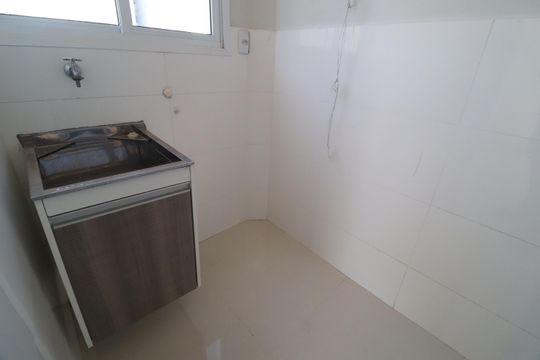 Área de Serviço de apartamento para alugar com 2 quartos, 77m² em Tabajaras, Uberlândia