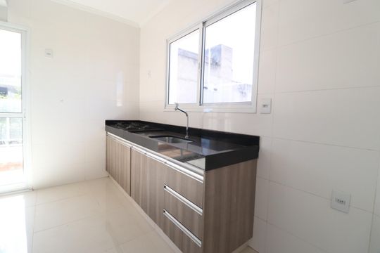 Cozinha de apartamento para alugar com 2 quartos, 77m² em Tabajaras, Uberlândia