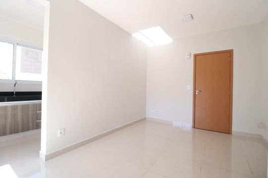 Sala de apartamento para alugar com 2 quartos, 77m² em Tabajaras, Uberlândia