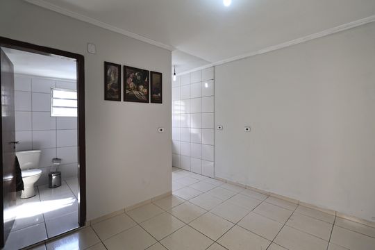 Cozinha de casa para alugar com 2 quartos, 70m² em Vila Lutécia, Santo André