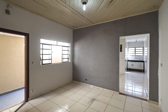 Casa para alugar com 2 quartos, 70m² em Vila Lutécia, Santo André