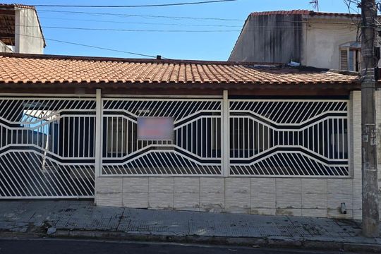 Fachada de casa à venda com 2 quartos, 154m² em Jardim Santa Cecilia, Guarulhos
