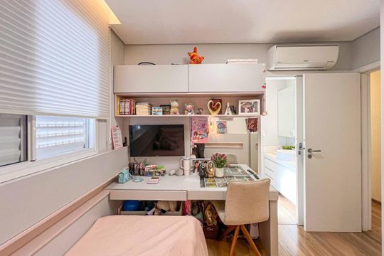 Apartamento à venda com 4 quartos, 130m² em Castelo, Belo Horizonte