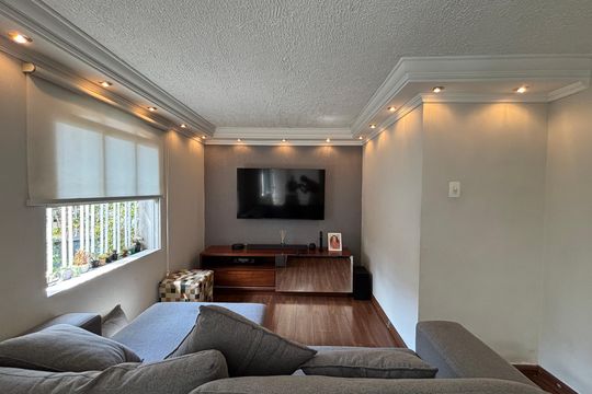 Sala de casa para alugar com 2 quartos, 162m² em Sumarezinho, São Paulo