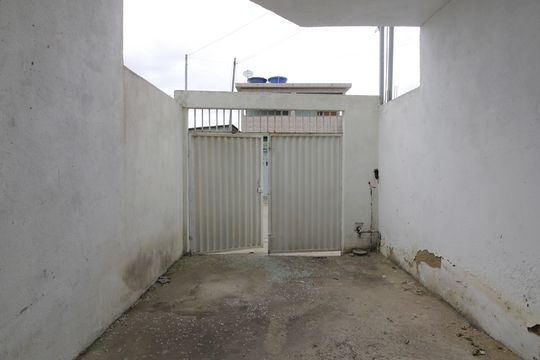 Área externa de casa para alugar com 3 quartos, 130m² em Jardim Pero, Cabo Frio