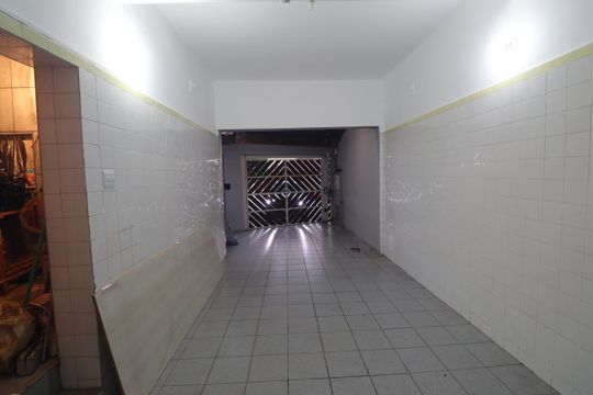 Garagem de casa à venda com 2 quartos, 225m² em Vila Maria Alta, São Paulo