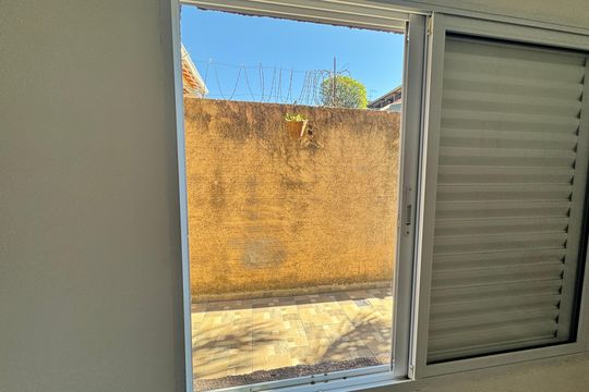 Vista quarto 2 de apartamento para alugar com 2 quartos, 60m² em Jardim Araruama, Cotia