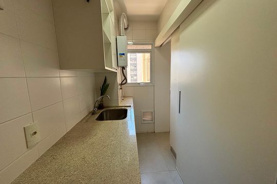 Área de serviço de apartamento para alugar com 3 quartos, 125m² em Jardim Alvorada, São José dos Campos