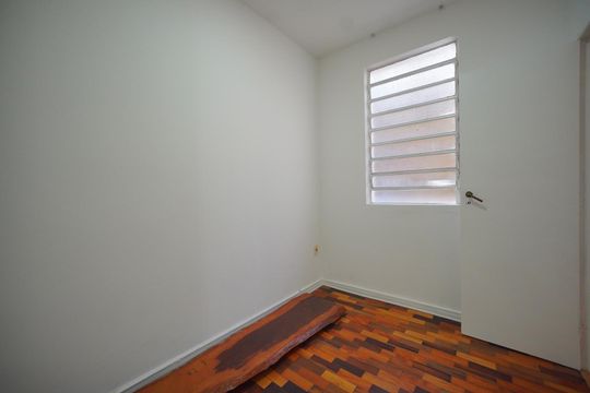 Casa para alugar com 4 quartos, 257m² em Agronômica, Florianópolis