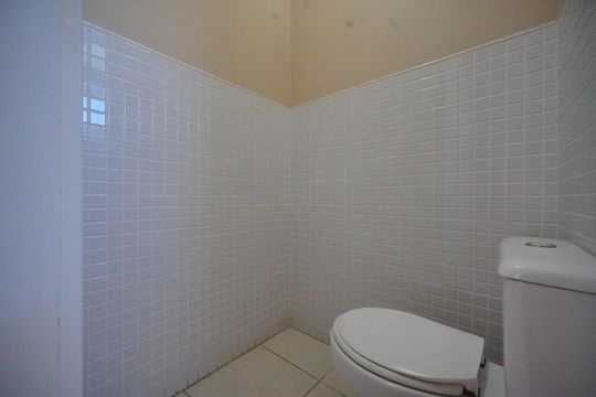 Casa para alugar com 4 quartos, 257m² em Agronômica, Florianópolis