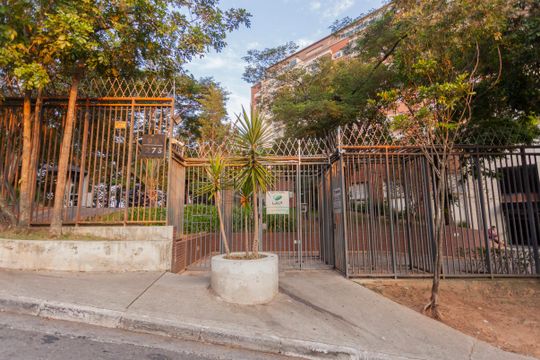 Fachada de apartamento à venda com 2 quartos, 92m² em Vila Castelo, São Paulo