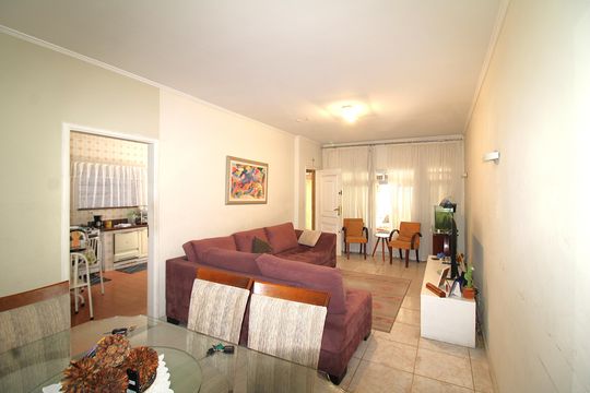 Casa à venda com 3 quartos, 184m² em Parada Inglesa, São Paulo