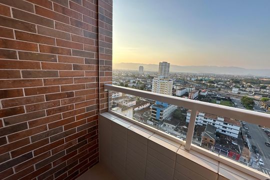 Sacada de apartamento para alugar com 2 quartos, 42m² em Parque Bitaru, São Vicente