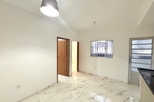 Cozinha /Sala de casa para alugar com 2 quartos, 39m² em Lageado, Ferraz de Vasconcelos