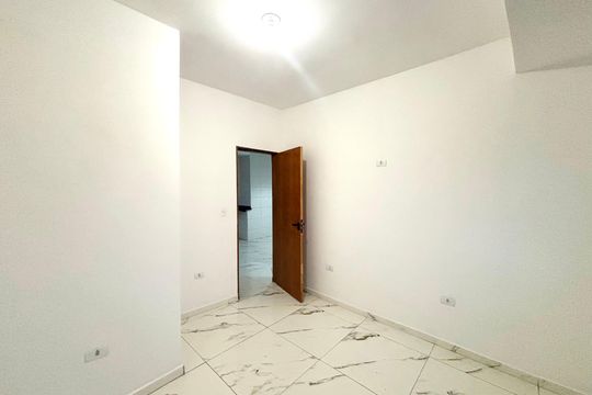 Quarto 2 de casa para alugar com 2 quartos, 39m² em Lageado, Ferraz de Vasconcelos