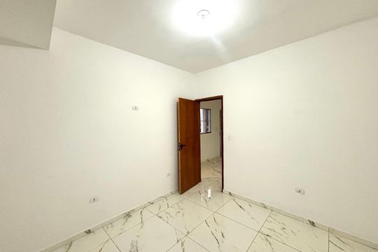 Quarto 1 de casa para alugar com 2 quartos, 39m² em Lageado, Ferraz de Vasconcelos