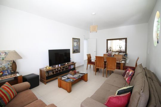 Casa à venda com 3 quartos, 224m² em Pechincha, Rio de Janeiro
